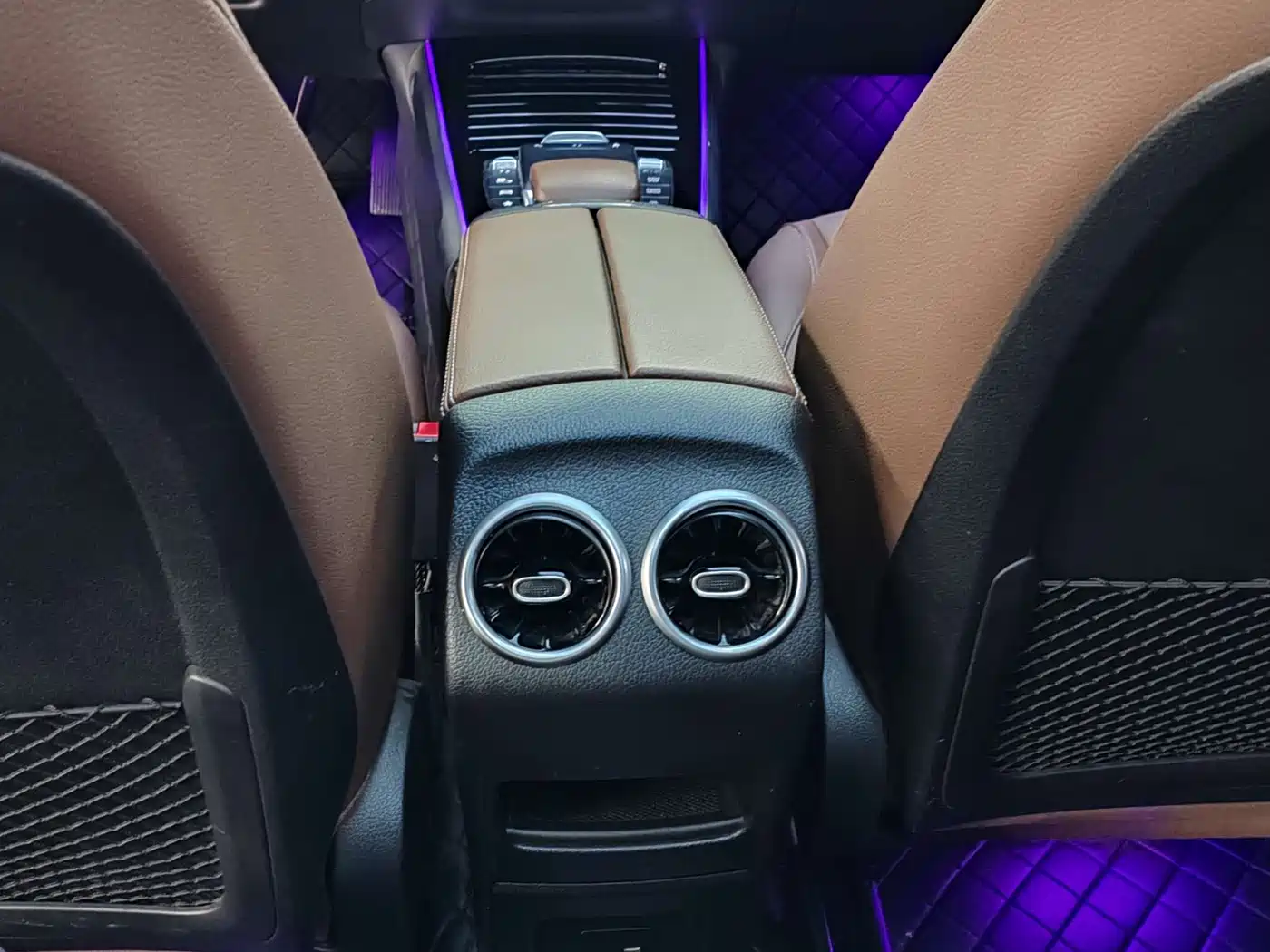 Mercedes-Benz GLB, миниатюра 11