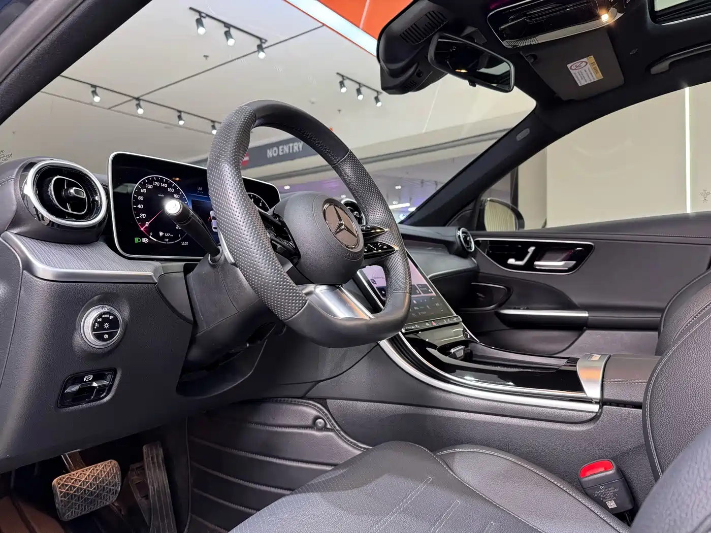 Mercedes-Benz C-Class 2023 C 200 L Sport фото 11