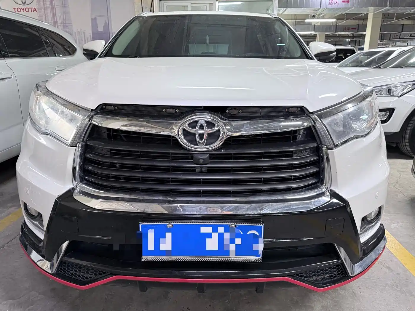 Toyota Highlander 2017 2.0T 4WD Premium 7-Seater фото 2