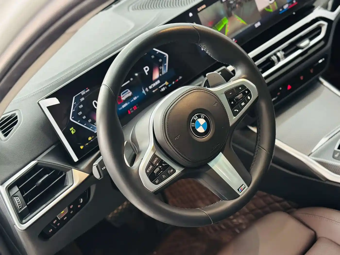 BMW 3 Series 2023 325Li M Sport Black Night Package фото 14