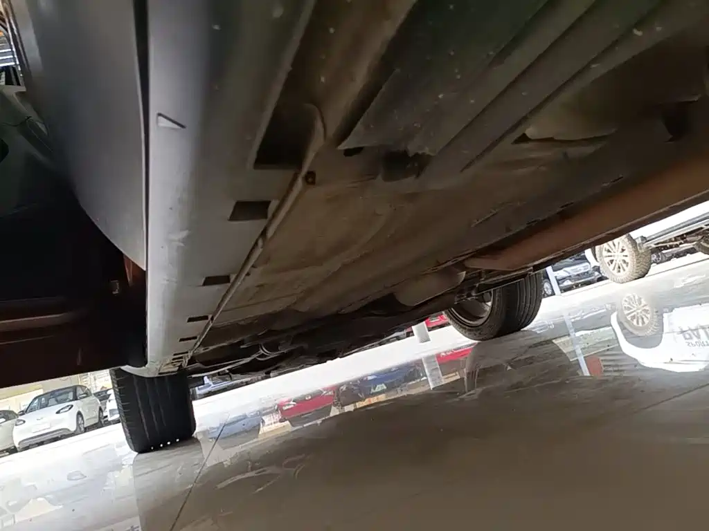 Ford Kuga 2017 2018 EcoBoost 180 FWD Platinum Wing