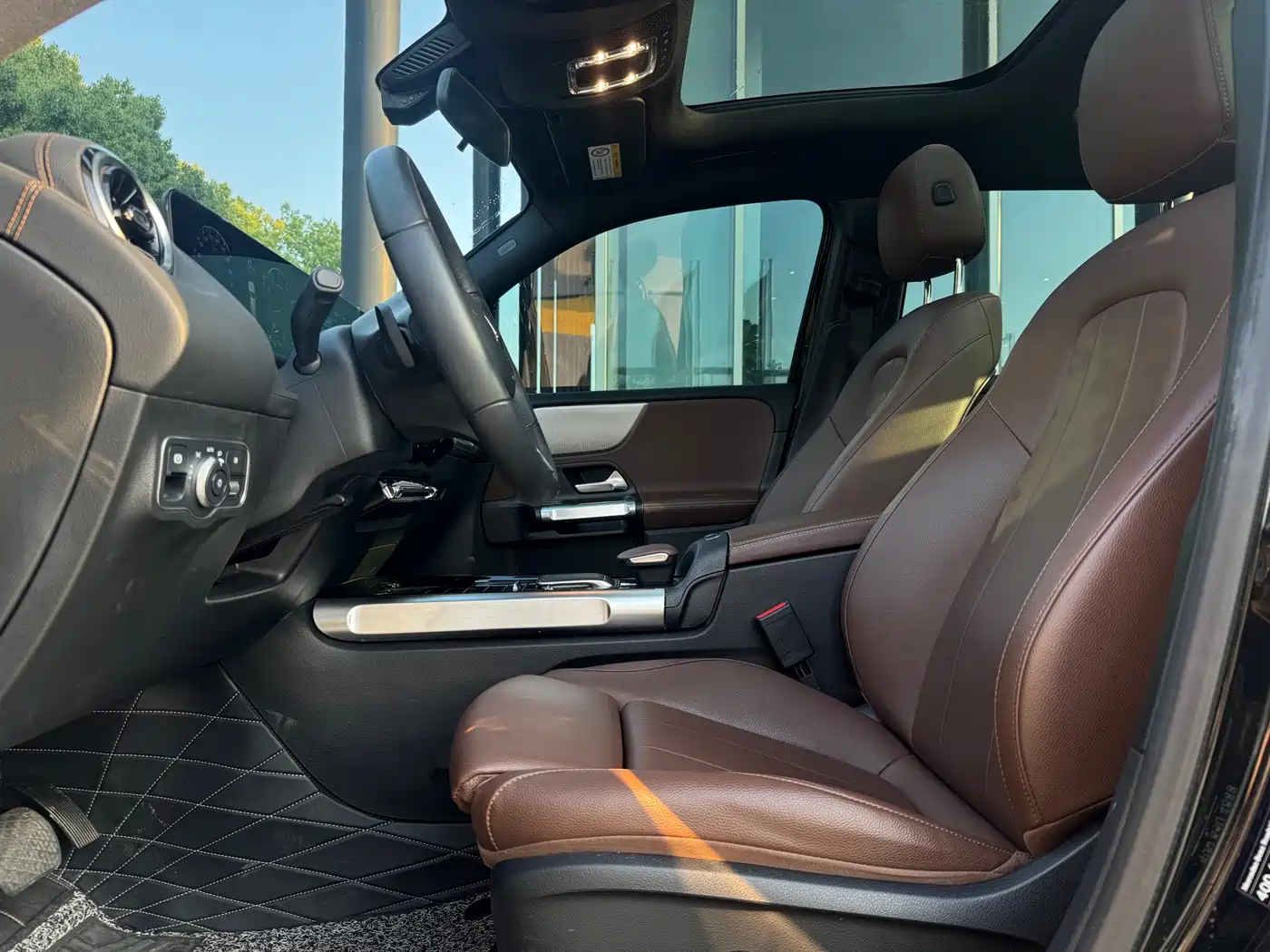 Mercedes-Benz GLB 2023 GLB 200 Dynamic фото 11