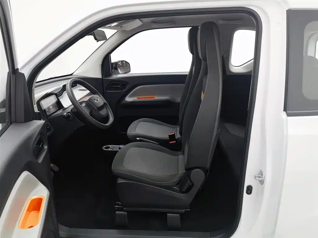 WULING AUTOMOBILE HONGGUANG MINIEV