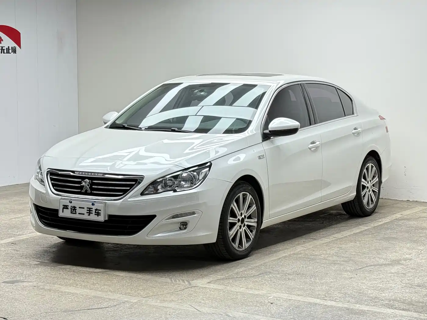 Peugeot 408 2015 Model 1.2T Automatic Luxury Edition