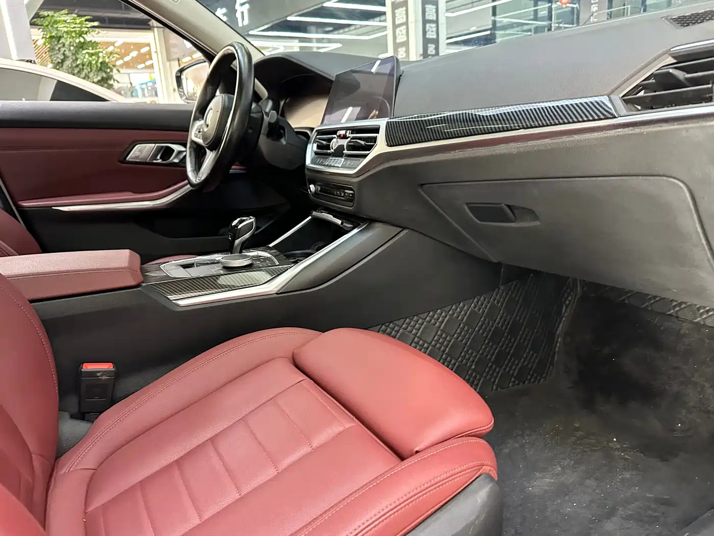 BMW 3 Series 2021 320Li M Sport Package фото 14