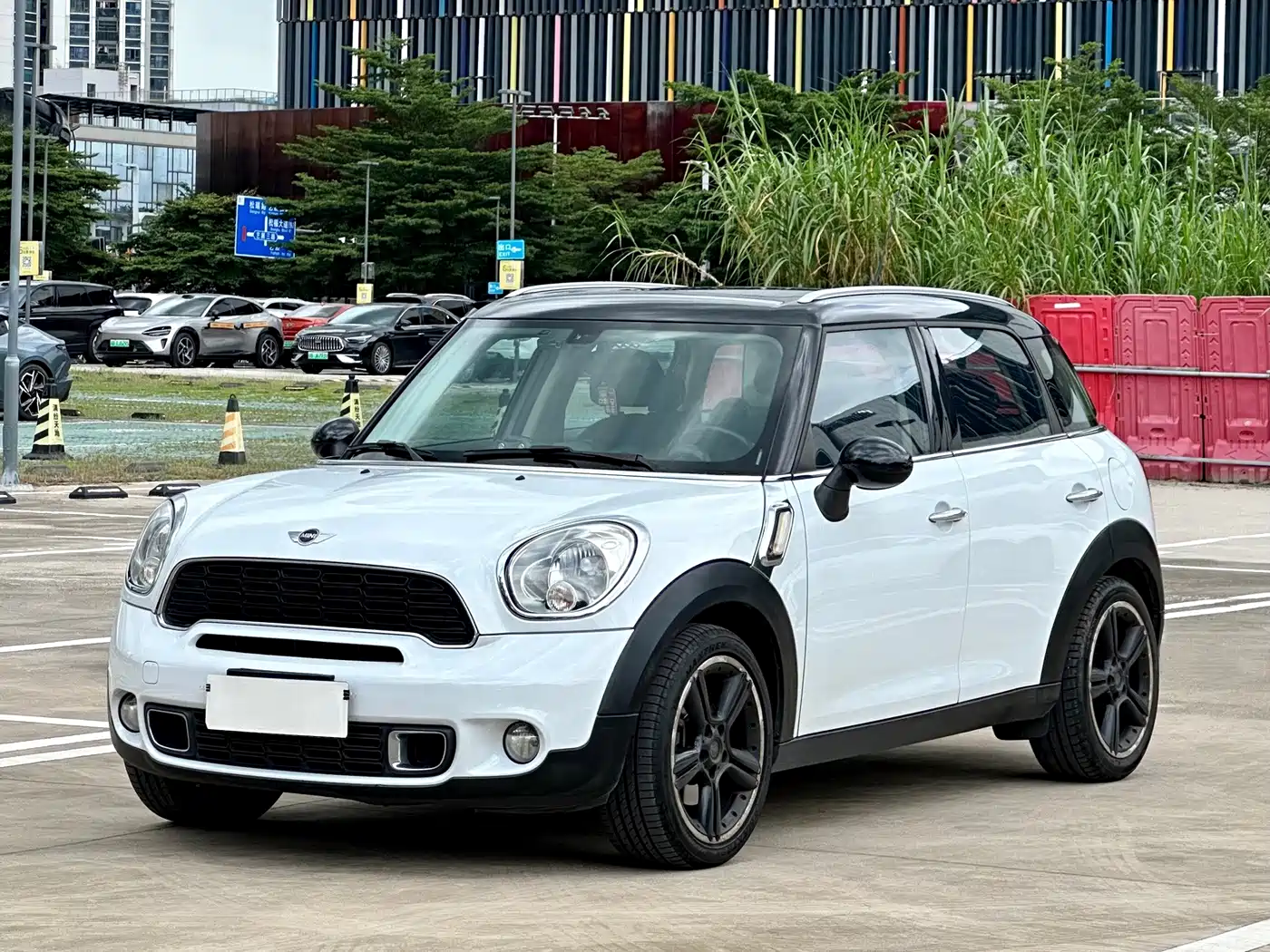 Фото 1 - MINI COUNTRYMAN