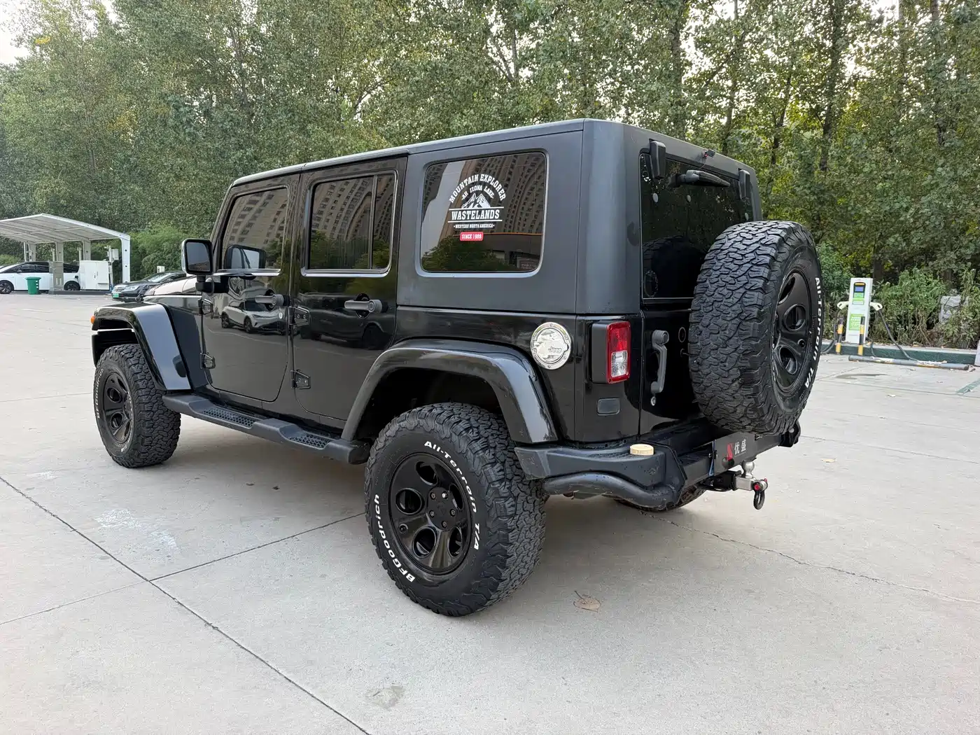 Jeep Wrangler 2010 2010 3.8L Sahara 4-Door