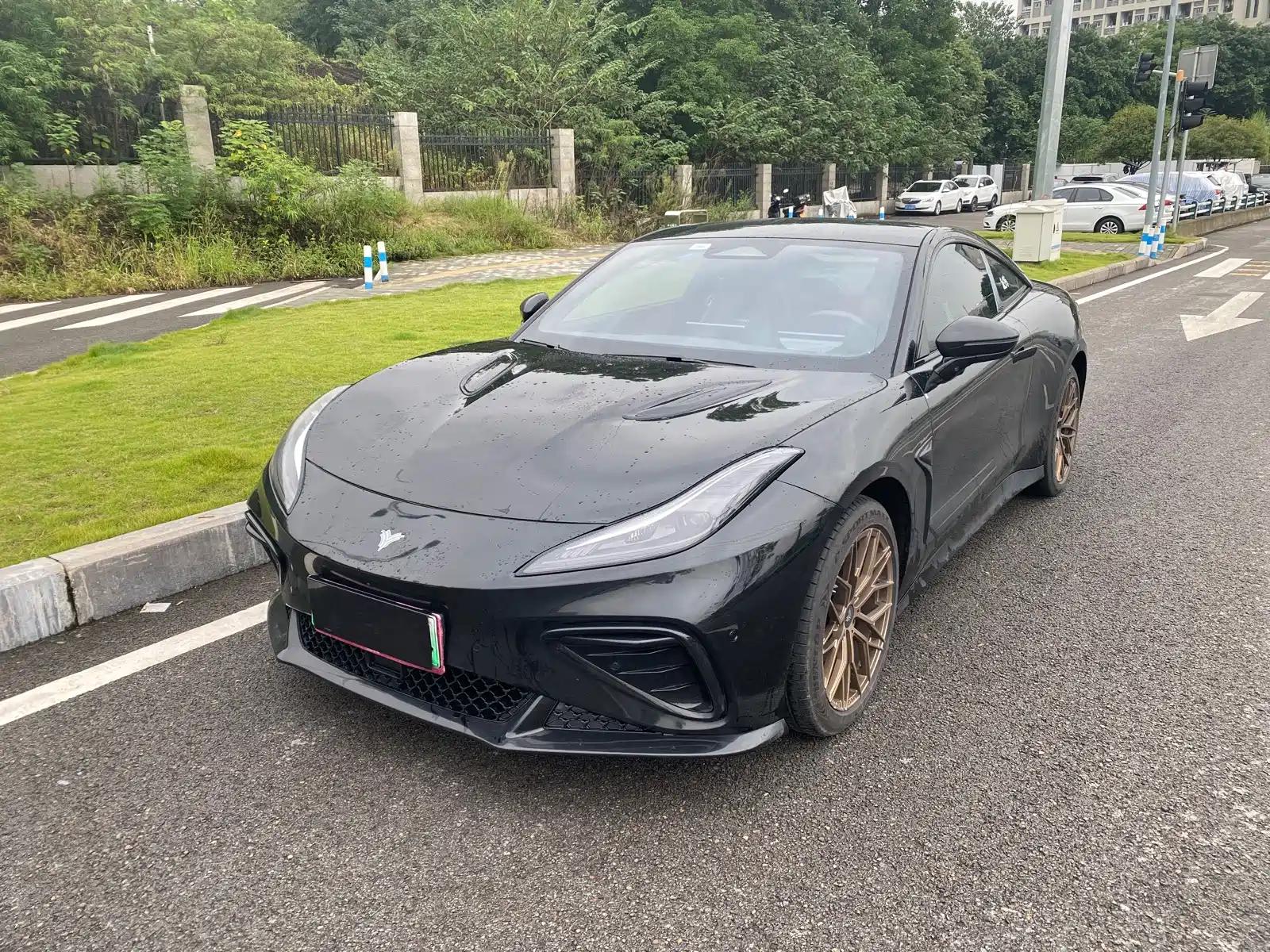 Photo 1 - Nezha Auto Nezha GT