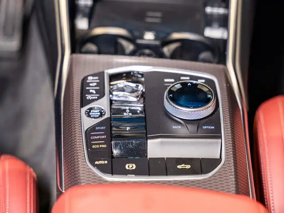 BMW 4 Series 2024 430i Convertible M Sport Shadow Edition фото 15