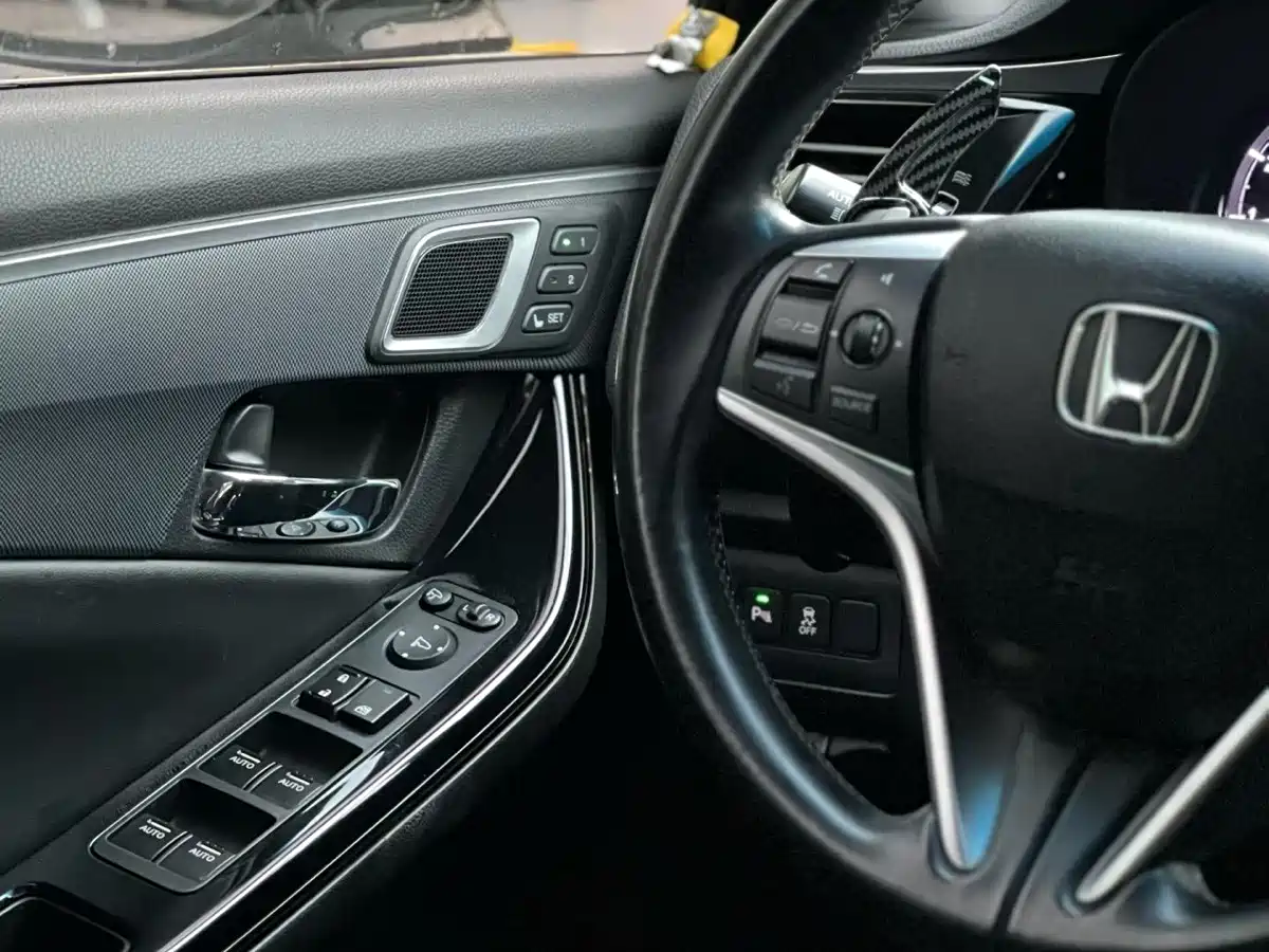Honda Spirior 2015 2015 2.4L Premium Edition