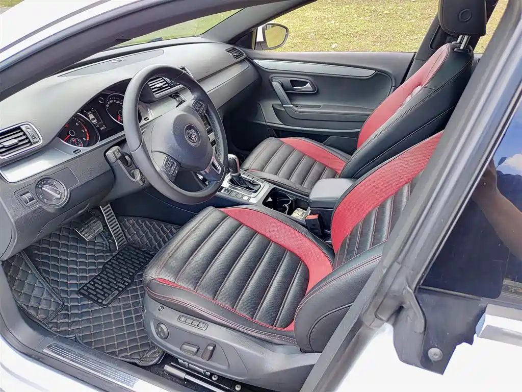 Volkswagen FAW-Volkswagen CC 2018 1.8TSI Luxury фото 7