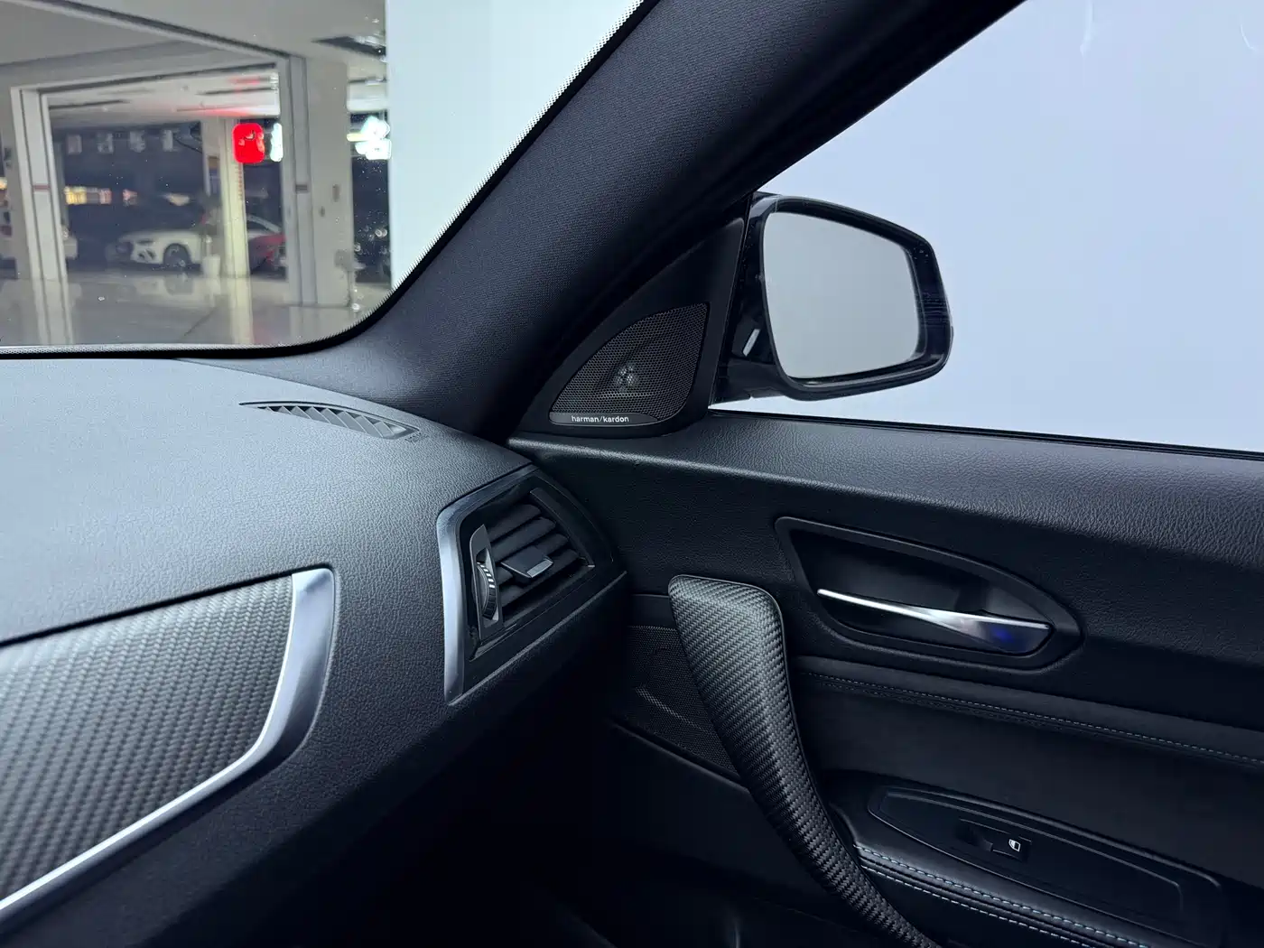 BMW M2 2018 M2 фото 14