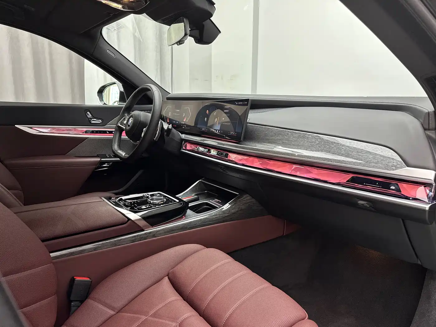 BMW 7 Series 2023 2023 Model 740Li Premium Luxury Package