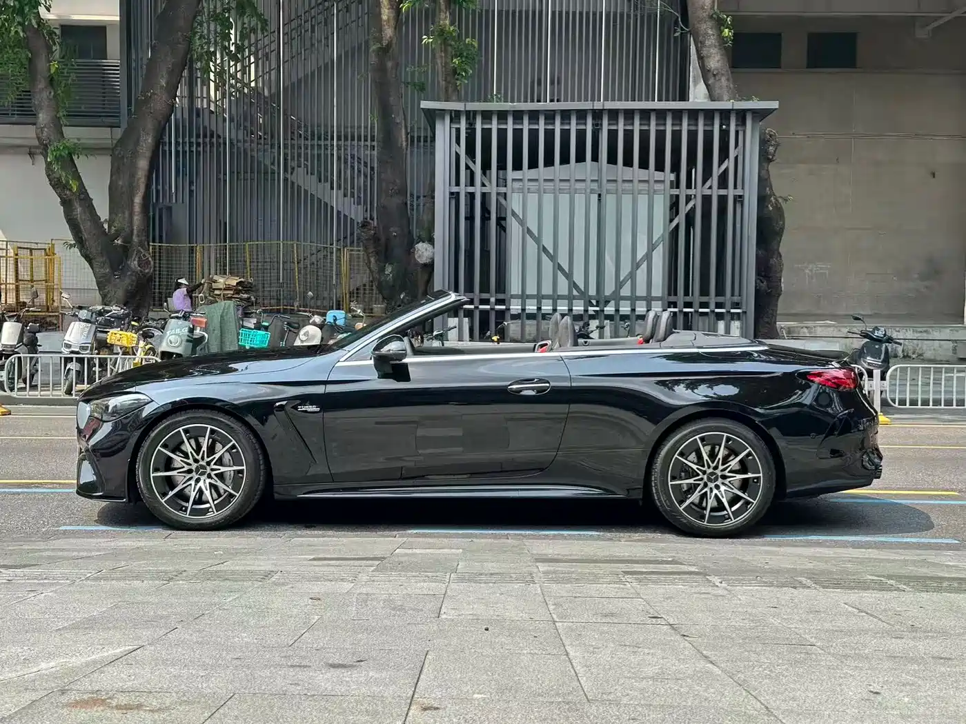 MERCEDES-BENZ CLE AMG