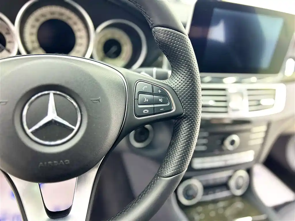 Mercedes-Benz CLS 2015 CLS 320 фото 12