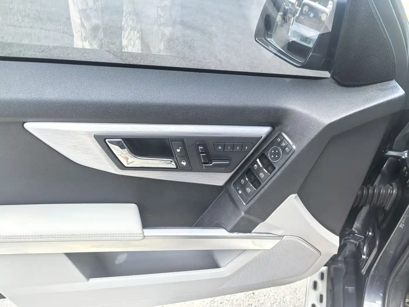 Mercedes-Benz GLK-Class (Import) 2008 GLK 350 4MATIC фото 16