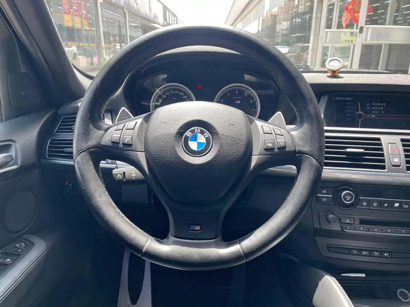 BMW X5 M 2010 X5 M фото 12