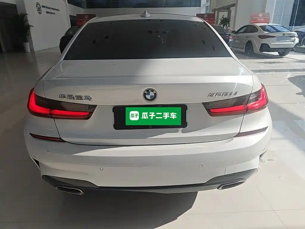 BMW 3-SERIES