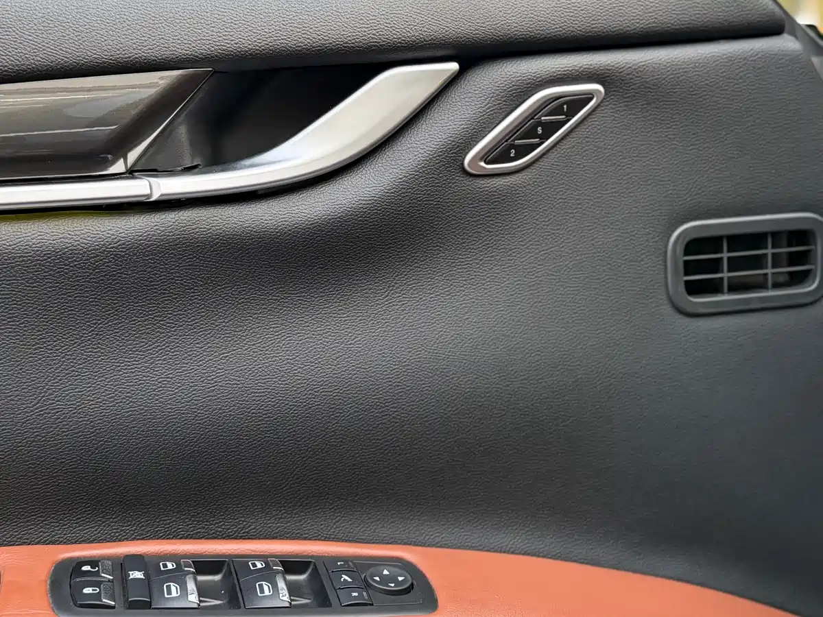 Maserati Ghibli 2015 2014 3.0T Standard