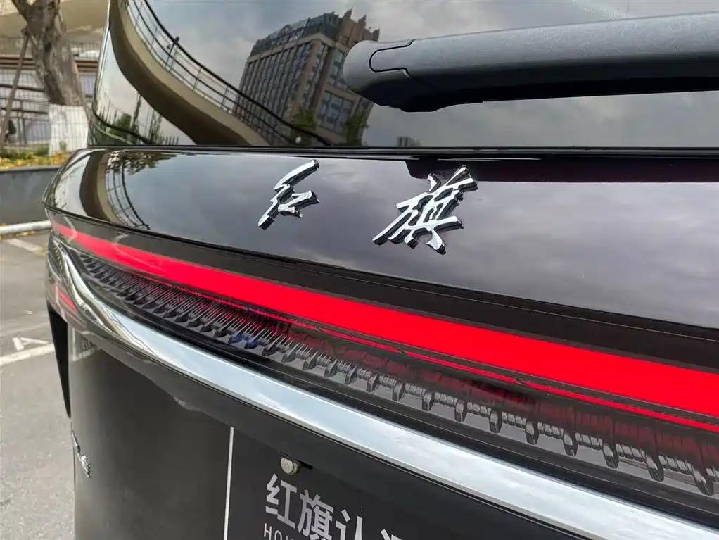 Hongqi HQ9 PHEV 2024 Model 2.0T AWD Luxury Edition фото 9