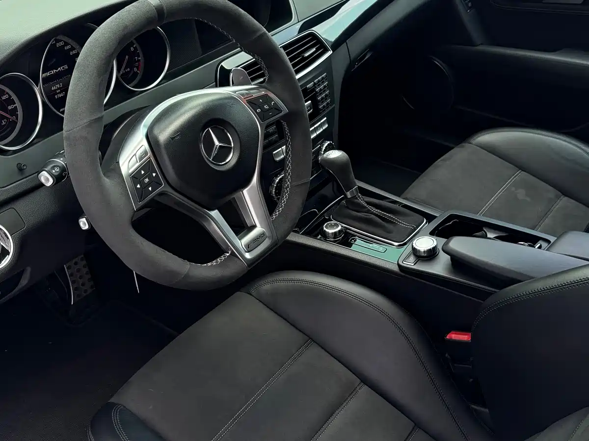 Mercedes-Benz C-Class AMG 2014 AMG C 63 Edition 507 фото 8