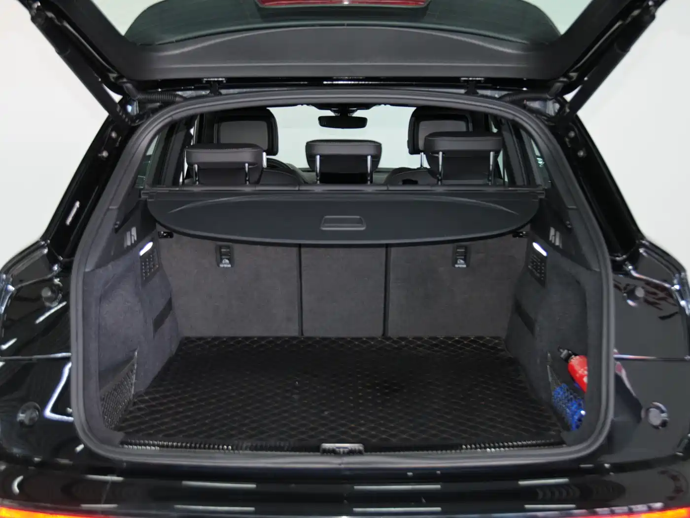 Audi Q5L 2023 40T Luxury Dynamic фото 7