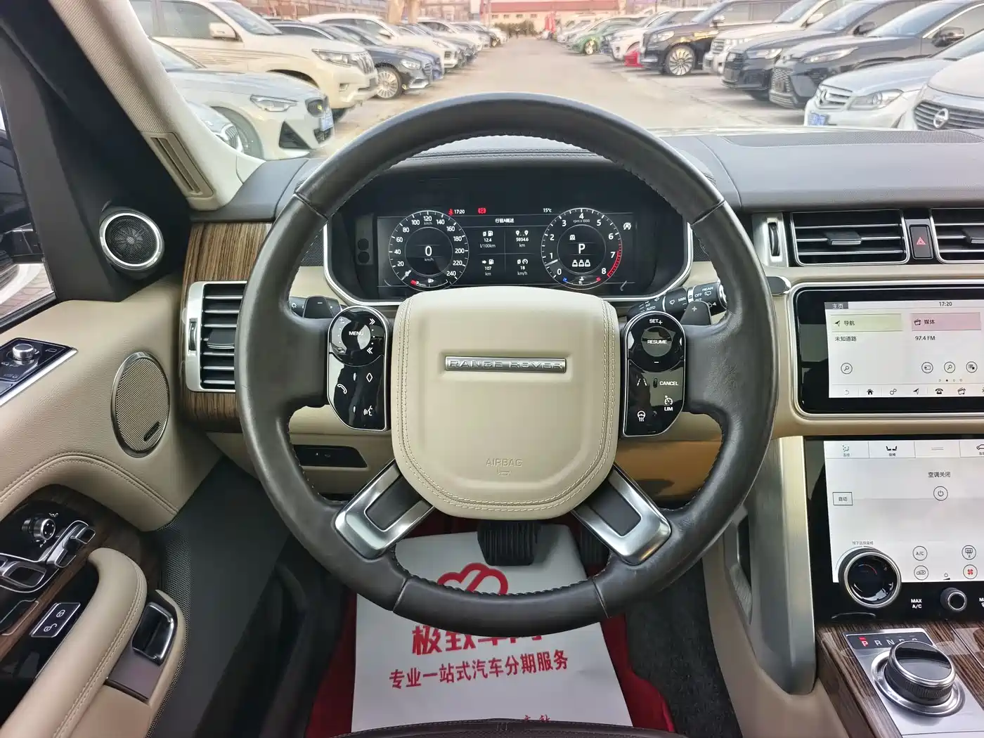 Land Rover Range Rover 2019 3.0 SCV6 Heritage Edition фото 17
