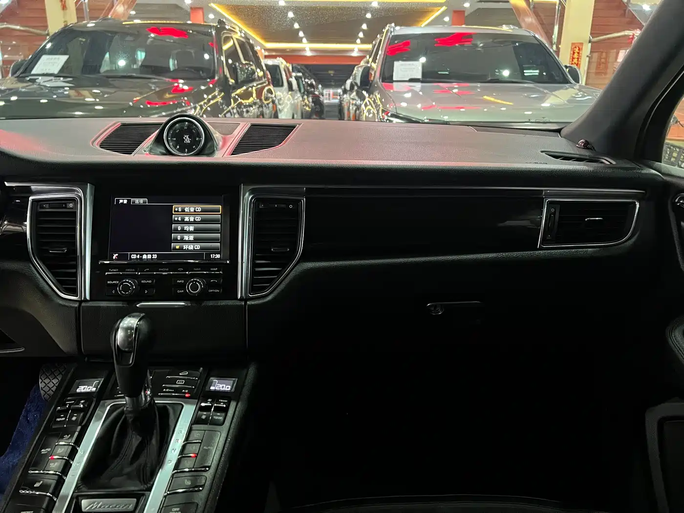 Porsche Macan 2014 Macan S 3.0T фото 10