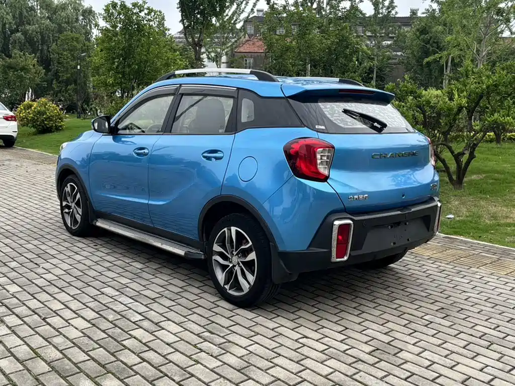 BAIC Changhe Q35 2017 2016 1.5L Automatic Cool Edition