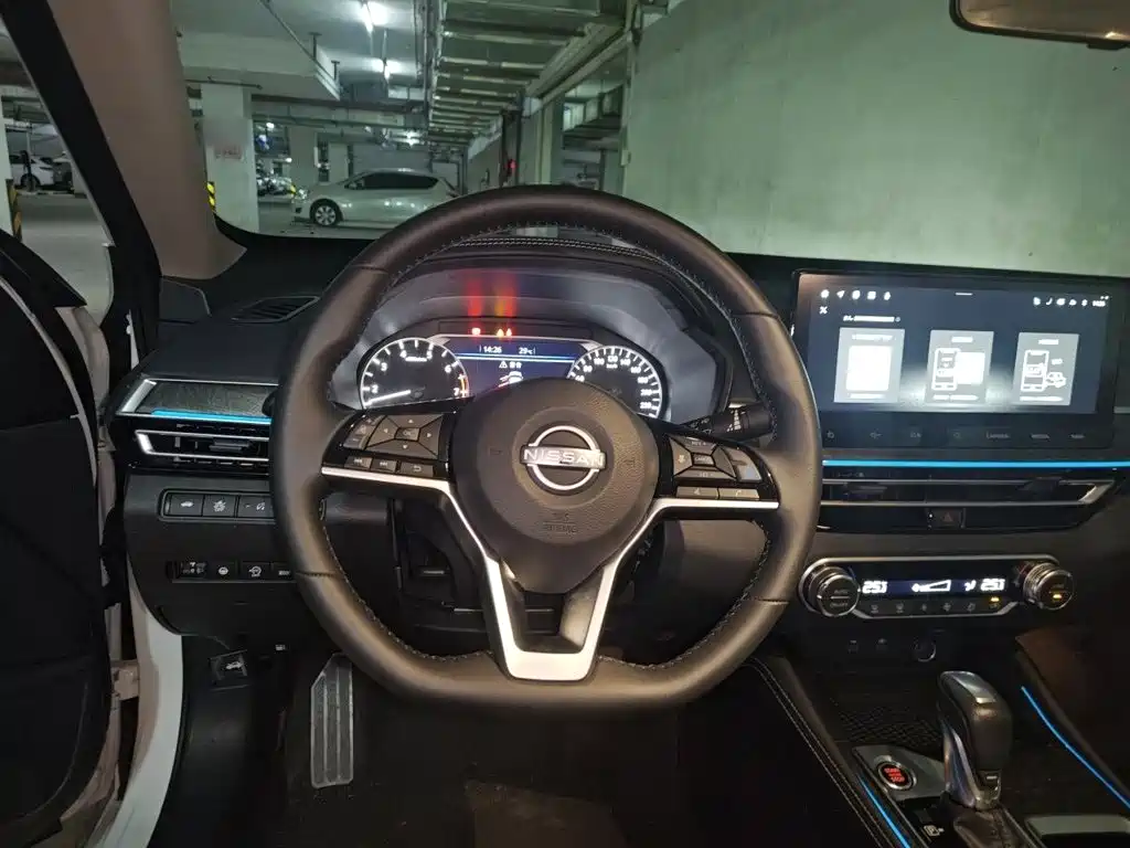 Nissan Teana 2026 2022 2.0L XL-Upr Premium Edition