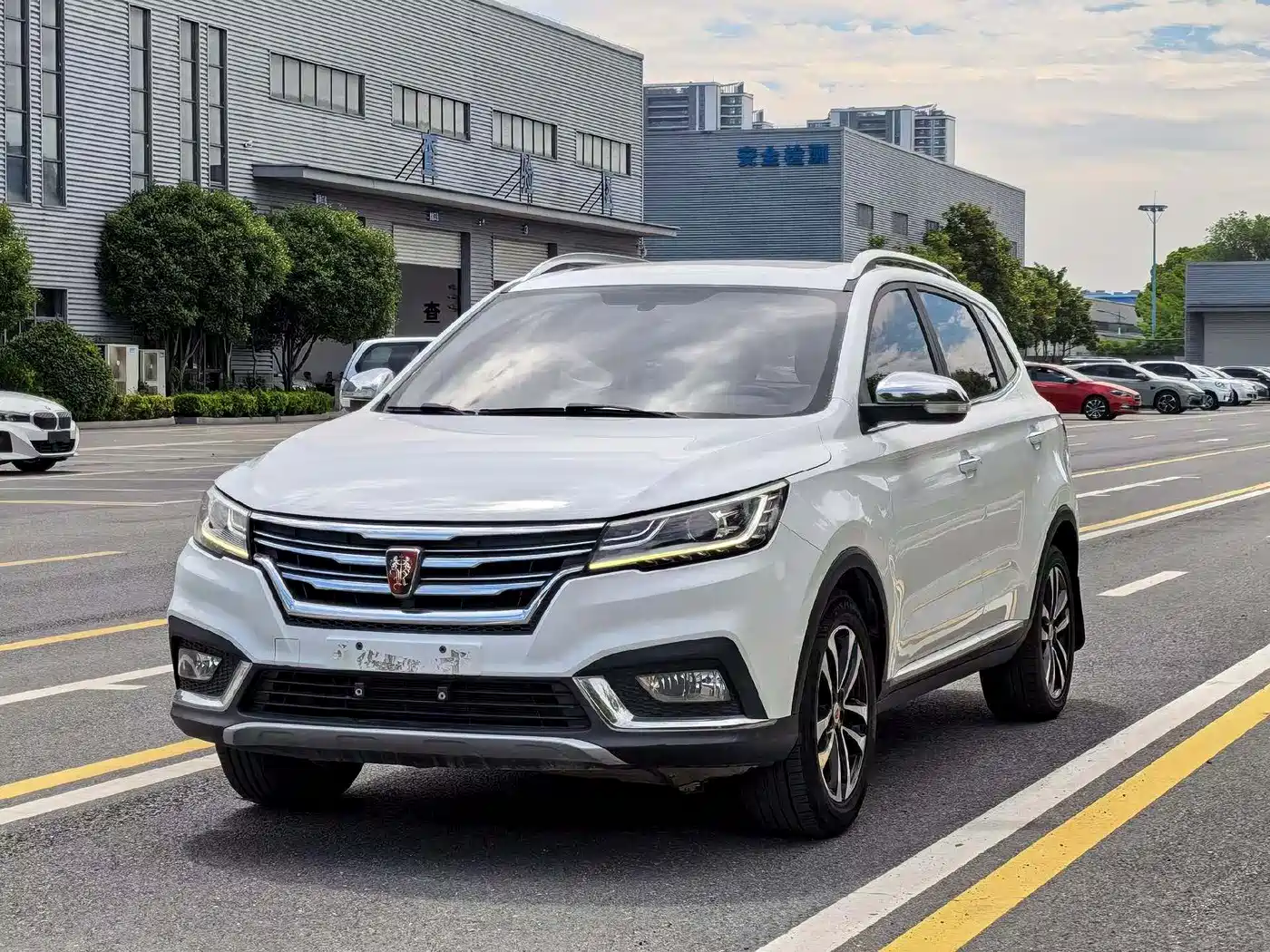 Roewe RX3 2019 2018 1.6L CVT Internet Smart Edition