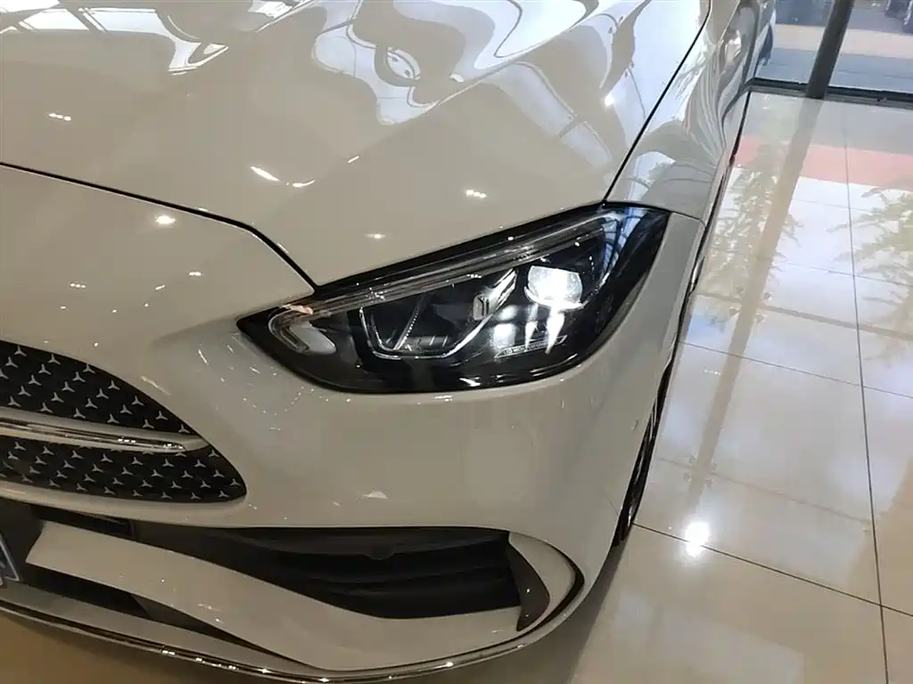 Mercedes-Benz C-Class 2022 Facelift C 200 L Sport фото 24