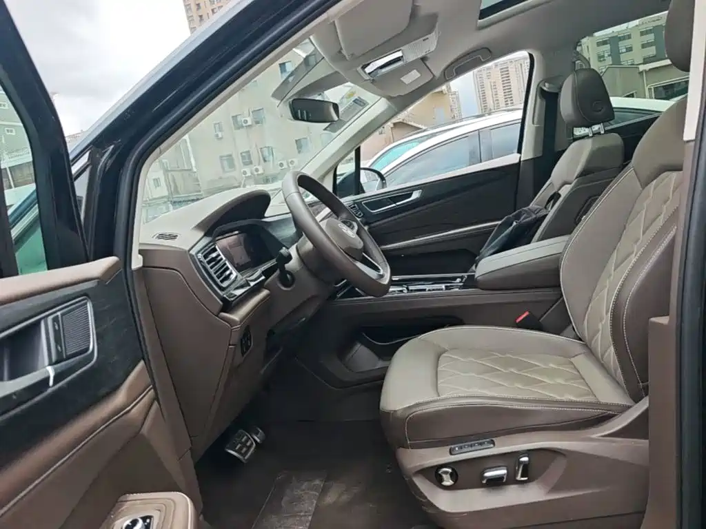 Volkswagen Viloran 2024 2024 380TSI Executive Edition