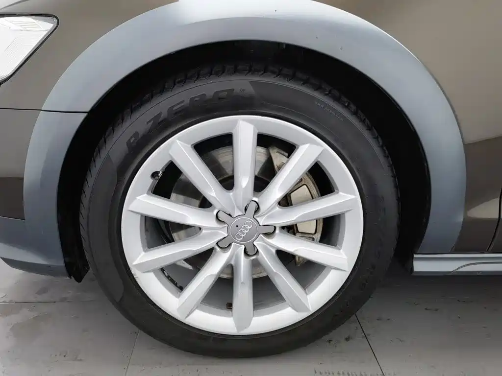Audi A6 (Import) 2015 2015 3.0T allroad quattro