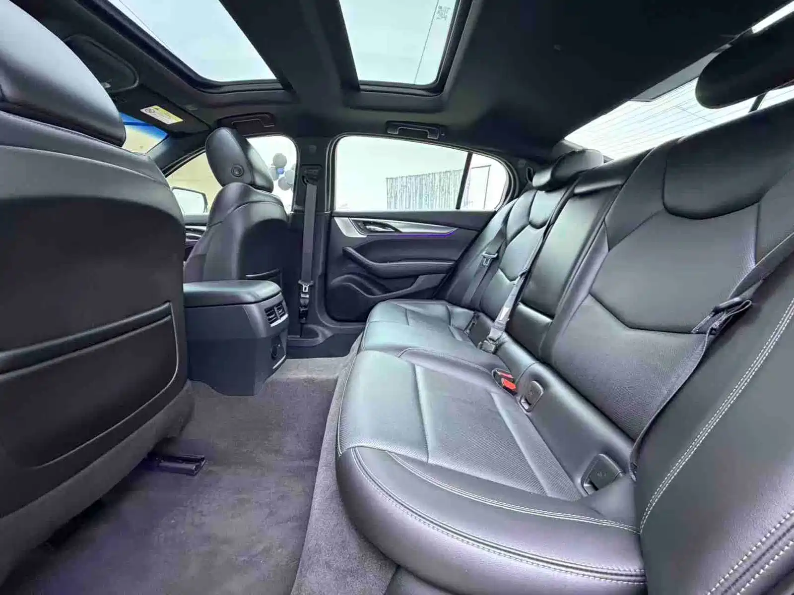 Фото 6 - Cadillac CT5