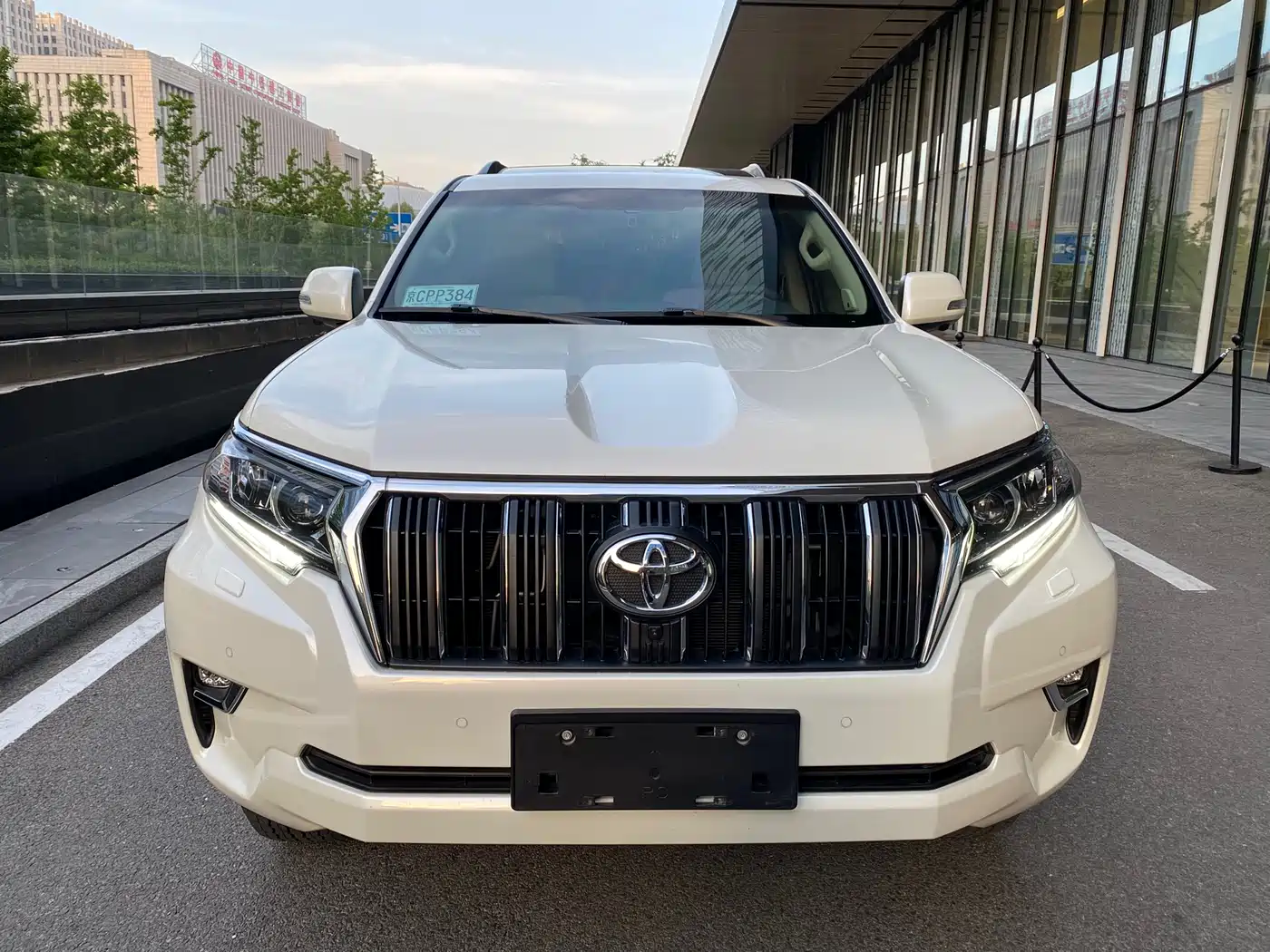 Toyota Prado 2018 3.5L Automatic TX-L NAVI Rear-mounted Spare Tire фото 6