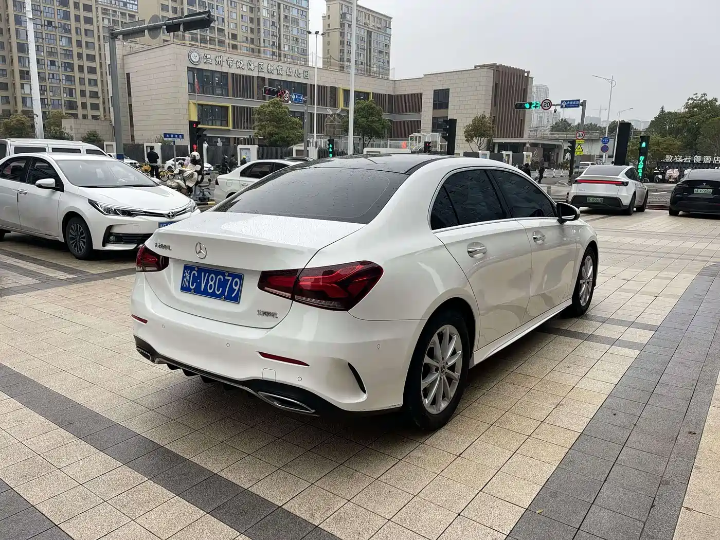 Mercedes-Benz A-Class 2020 Facelift A 200 L Sport Sedan Fashion фото 13