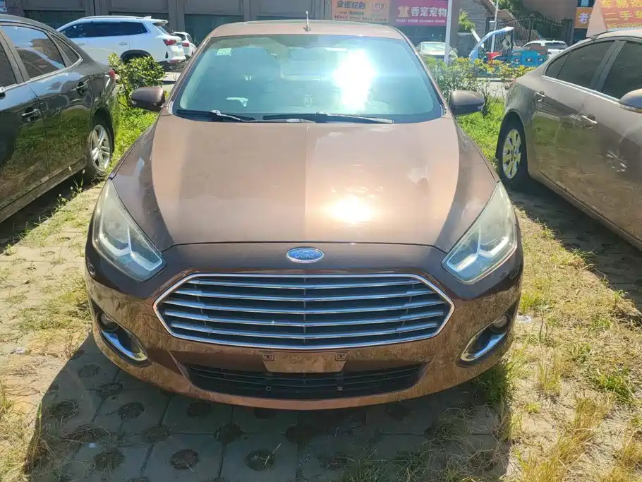 Ford Escort 2015 2015 1.5L Automatic Fashion