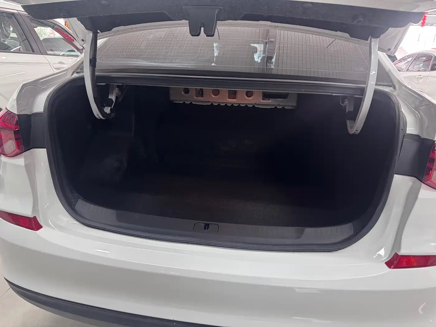 Chevrolet Monza 2022 320 Automatic Enjoyment Sunroof Edition фото 14