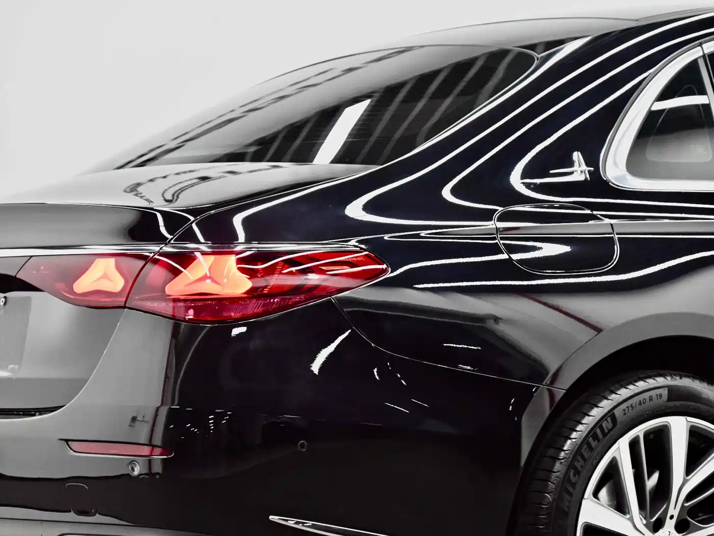 Mercedes-Benz E-Class 2025 E 300 L Fashion фото 11