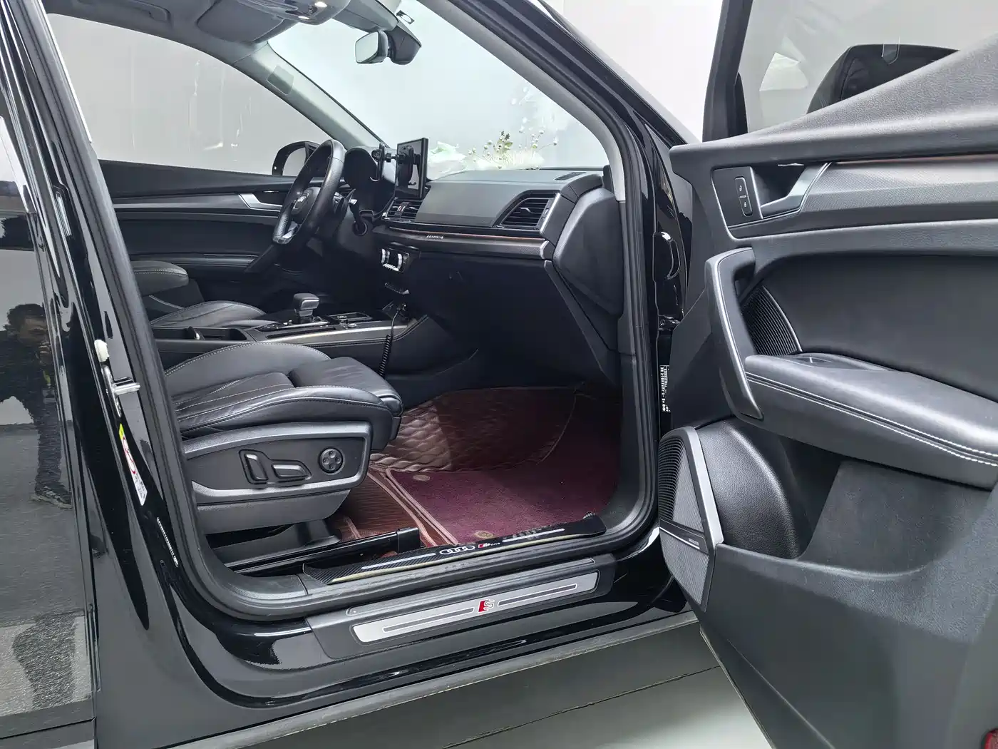 Audi Q5L 2022 45T Luxury Dynamic фото 5