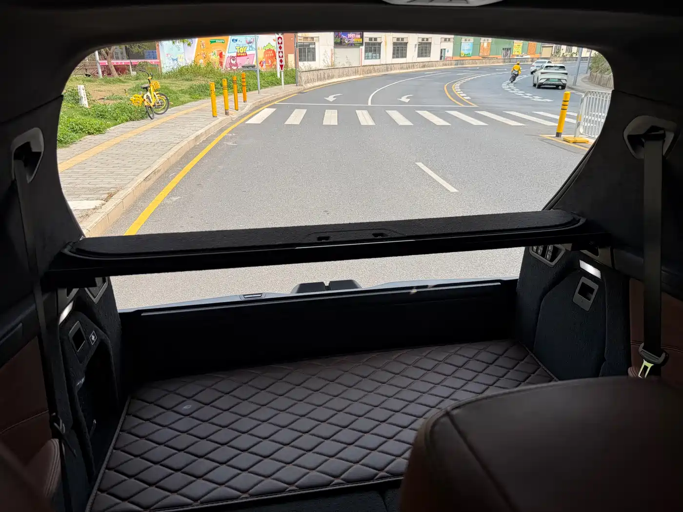 BMW X7 фото 14