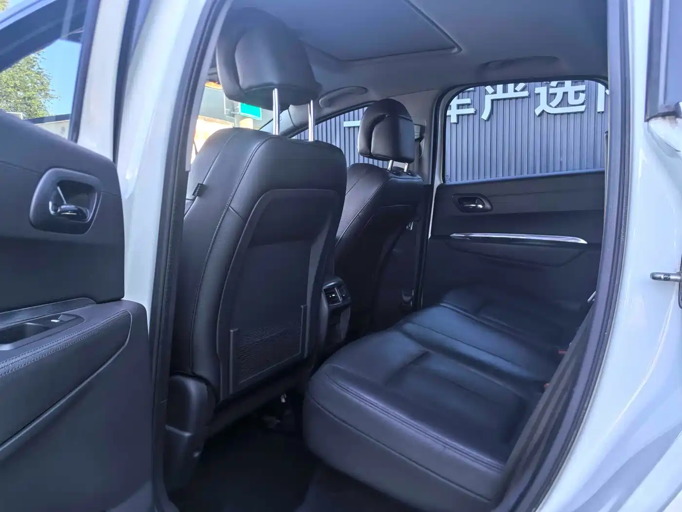 Peugeot 3008 2013 2.0L Automatic Trend Edition фото 9