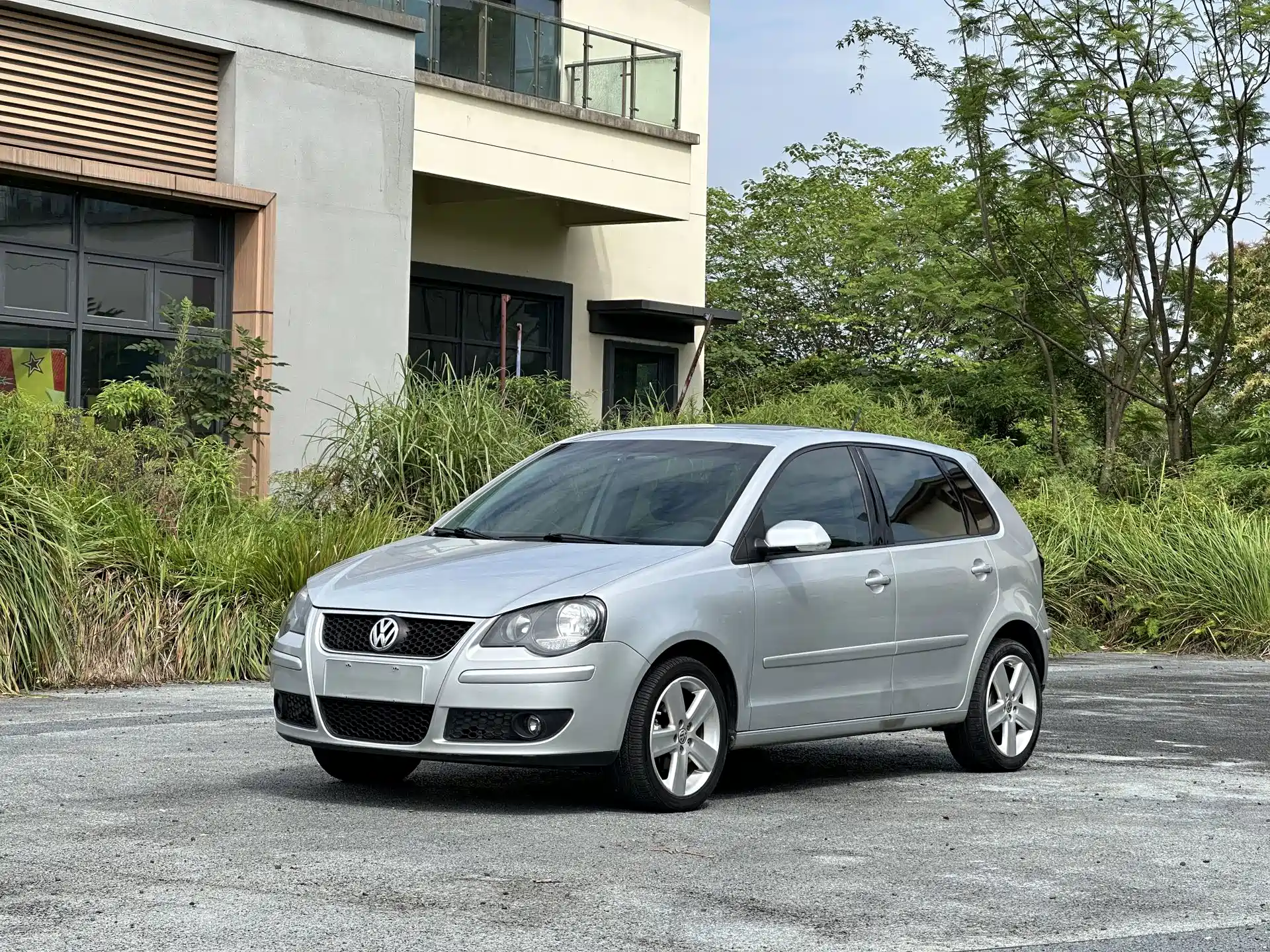 Фото 2 - Volkswagen Polo