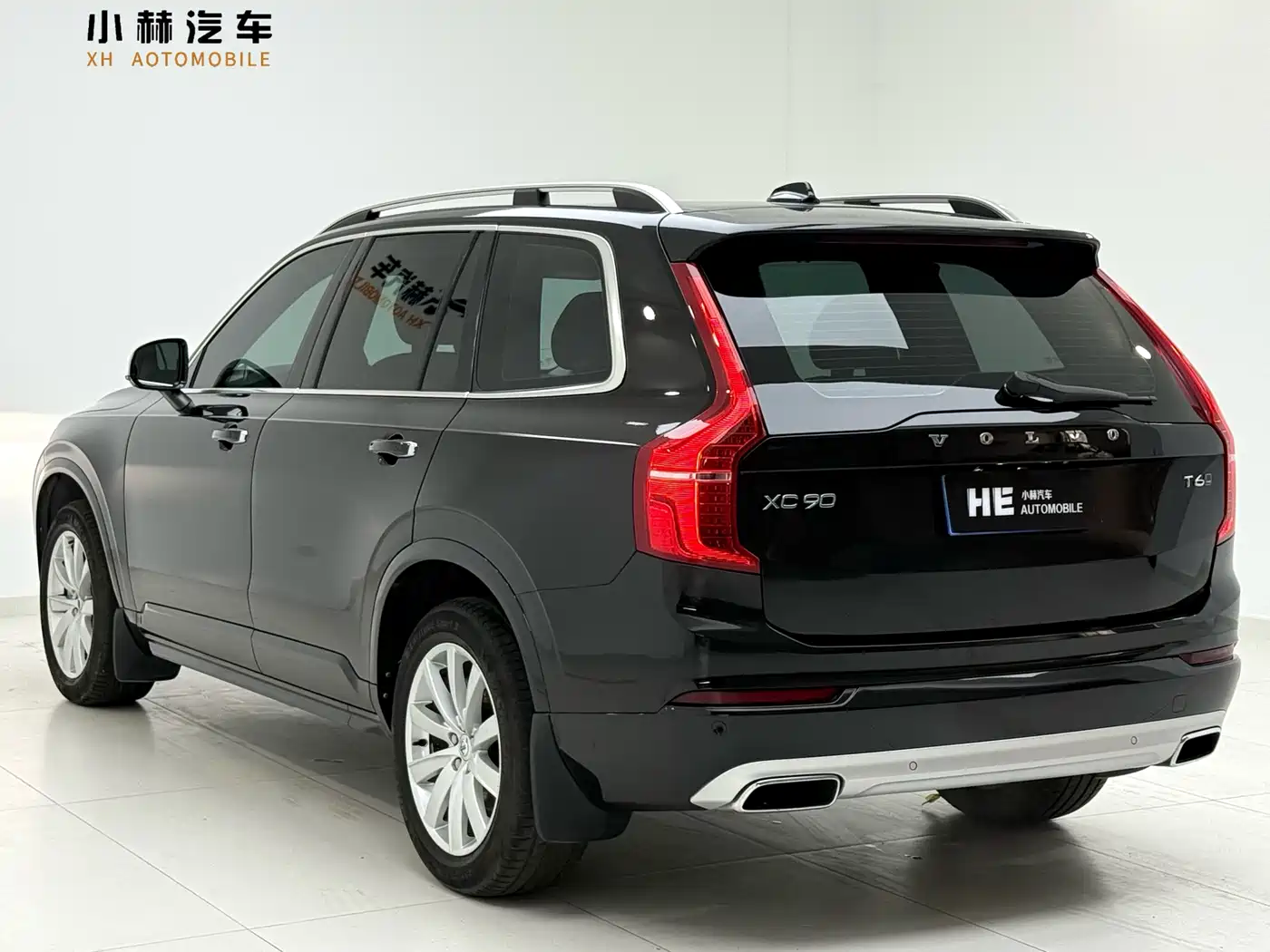 Фото 6 - Volvo XC90