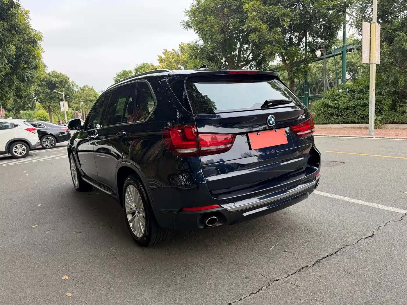 BMW X5 (Import) 2017 xDrive28i фото 9