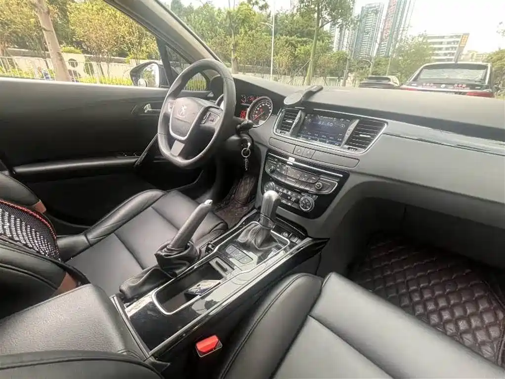 Peugeot 508 2013 2.0L 2nd Anniversary Auto Sunroof Classic Edition фото 2