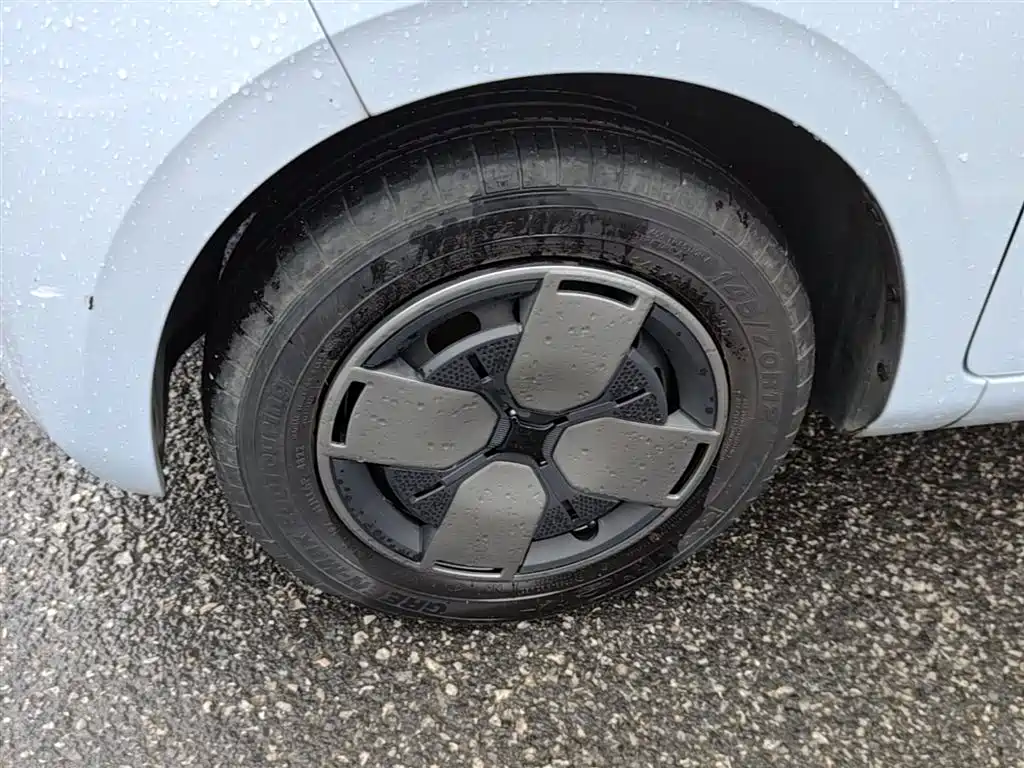Wuling Motors Wuling Air ev 2023 2023 Model 4-Seater Standard Edition