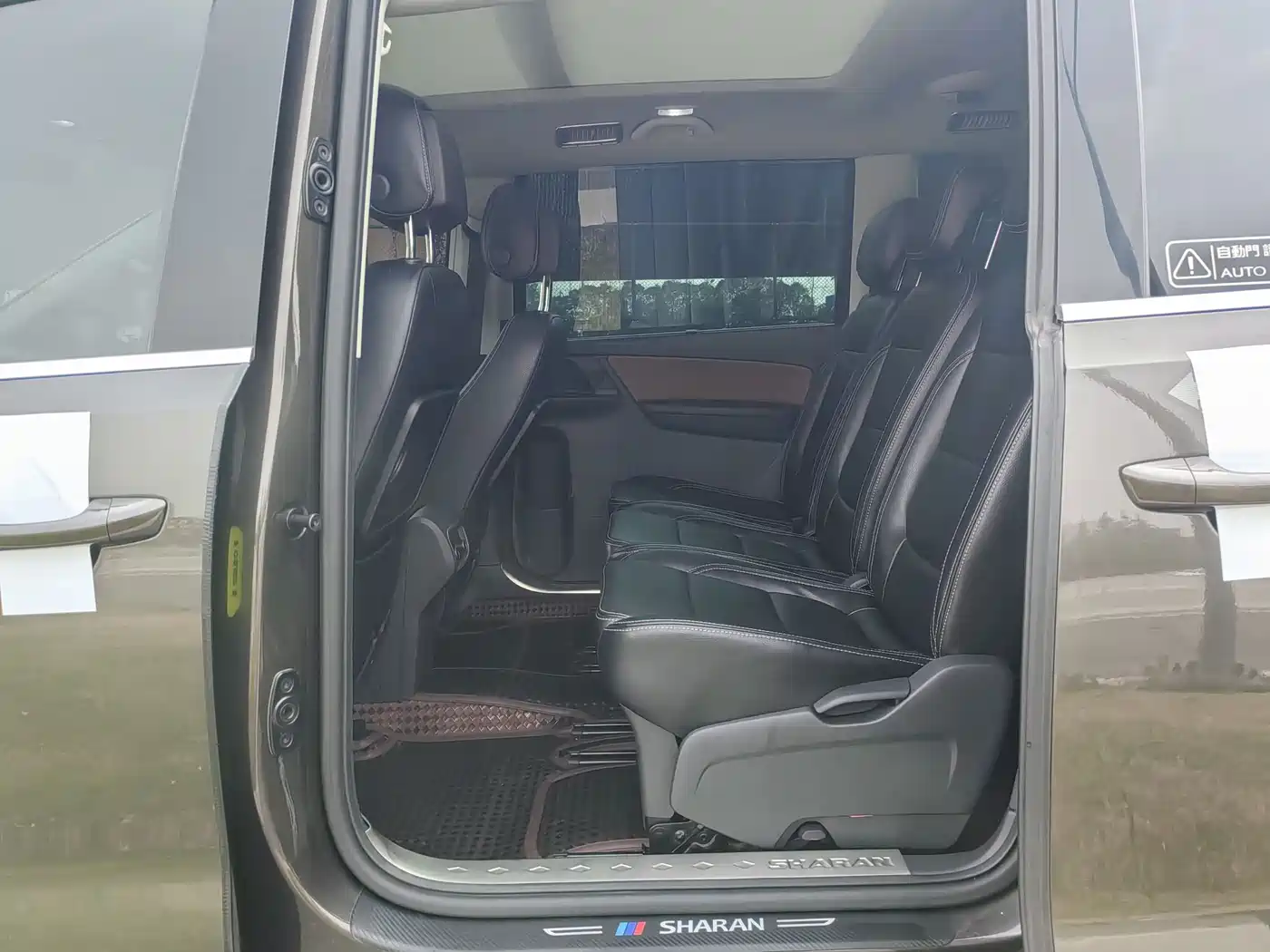 Volkswagen Sharan 2016 380TSI Comfort 7-seater фото 6