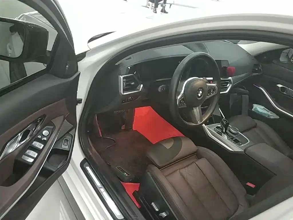 BMW 3 Series 2022 Facelift 325Li M Sport Shadow Edition фото 16